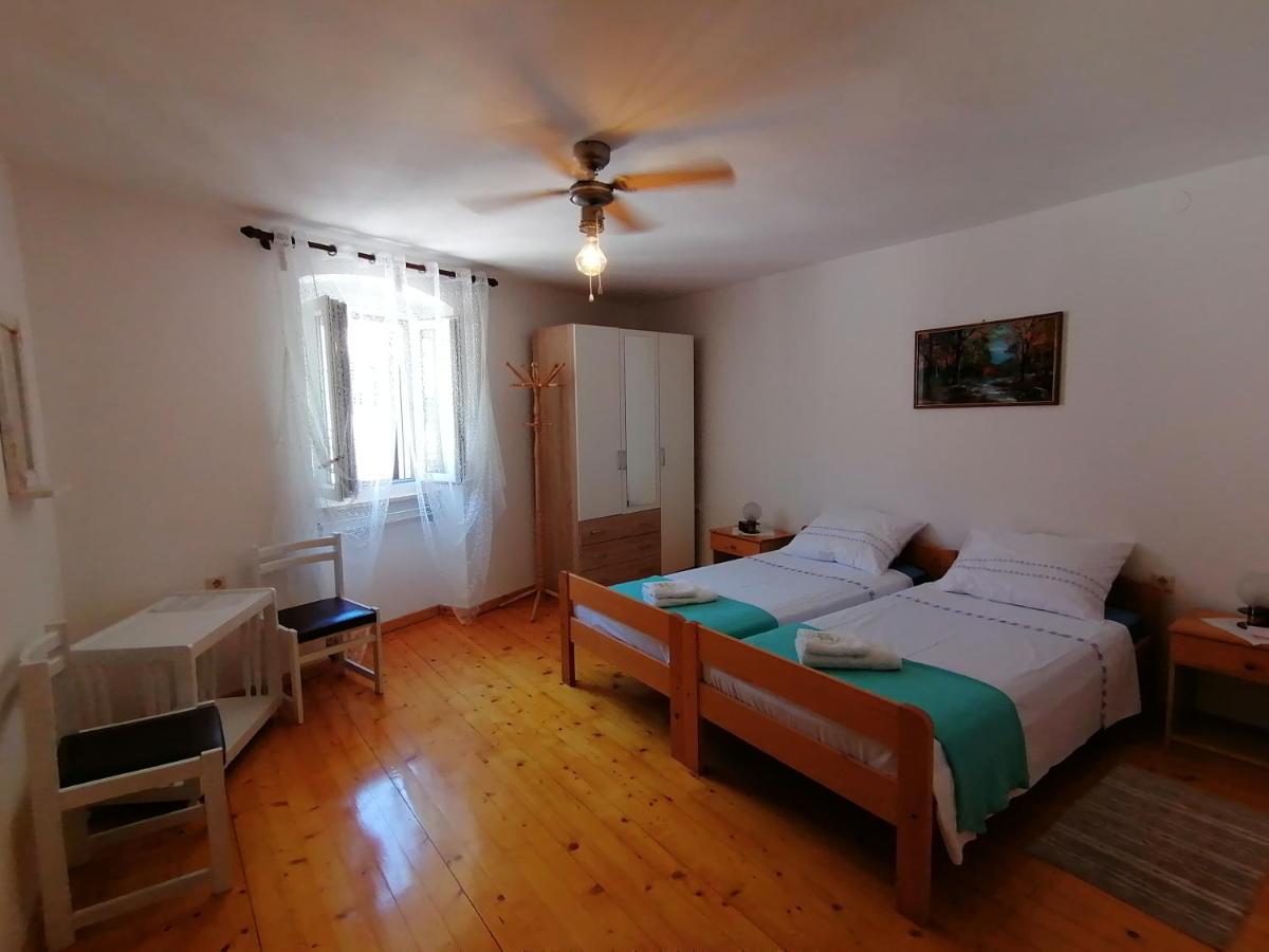 Bernik Rooms Plomin Buitenkant foto
