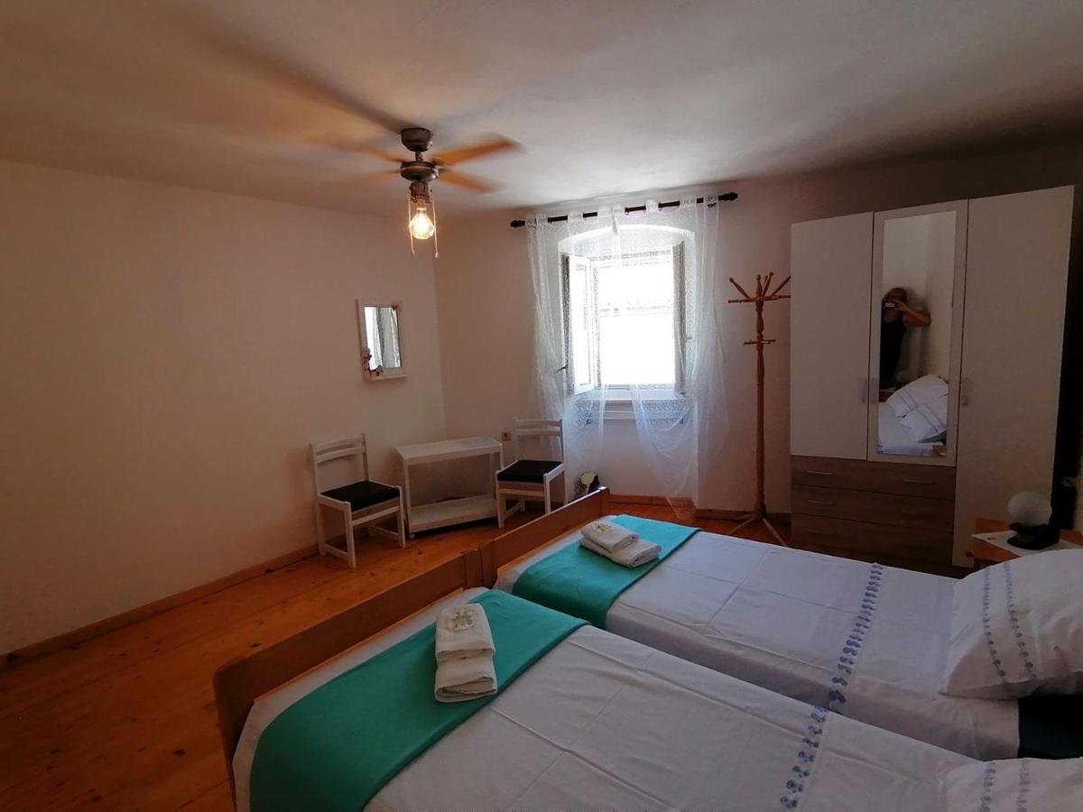 Bernik Rooms Plomin Buitenkant foto